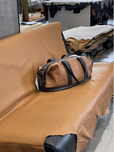 Бычья кожа для мебели, Linea New Cognac, 0.9 - 1.0 mm, Mastrotto (Италия)