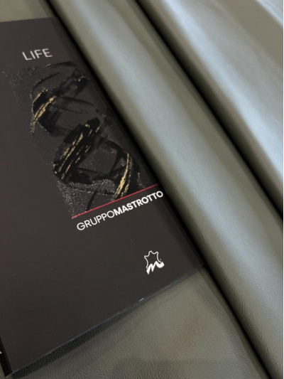 Кожа быка для мебели Life Olive, 1.0 - 1.1мм, Mastrotto (Италия)